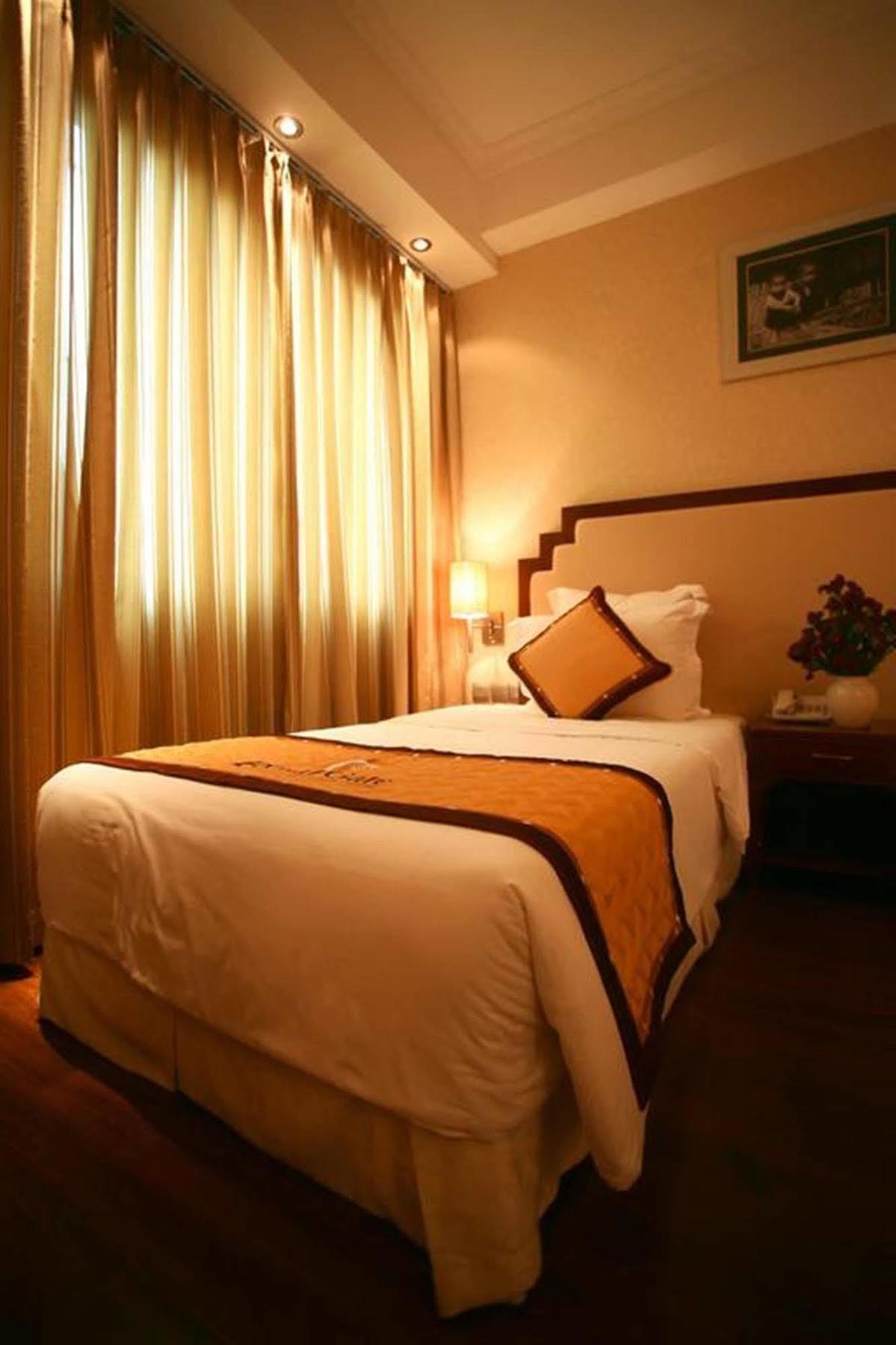 Royal Gate Hotel Hanoi Eksteriør billede