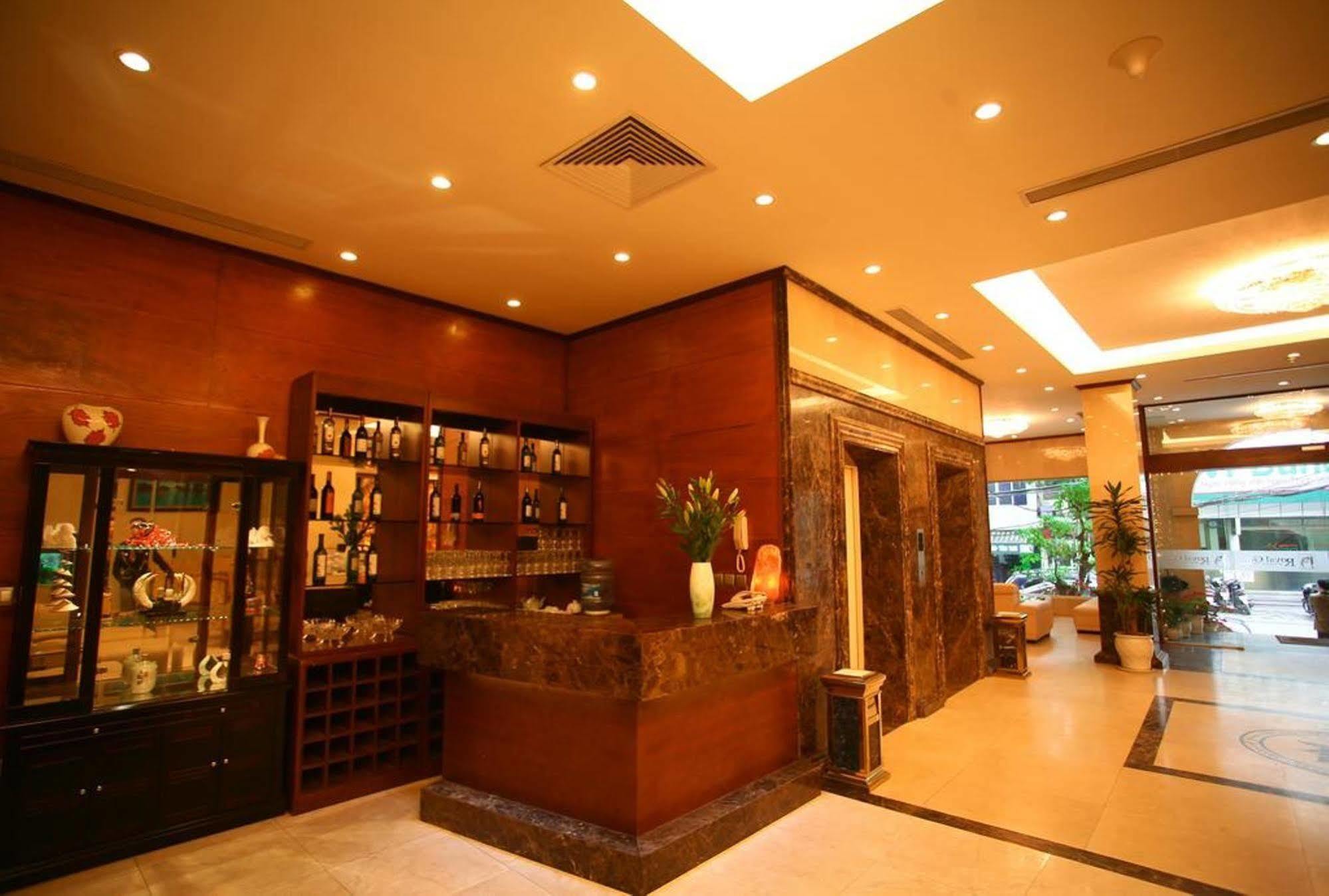Royal Gate Hotel Hanoi Eksteriør billede